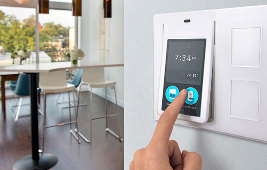 Дизайнерське впровадження системи AZIOT HOME в квартирі будинку по вулиці Дегтярній Image